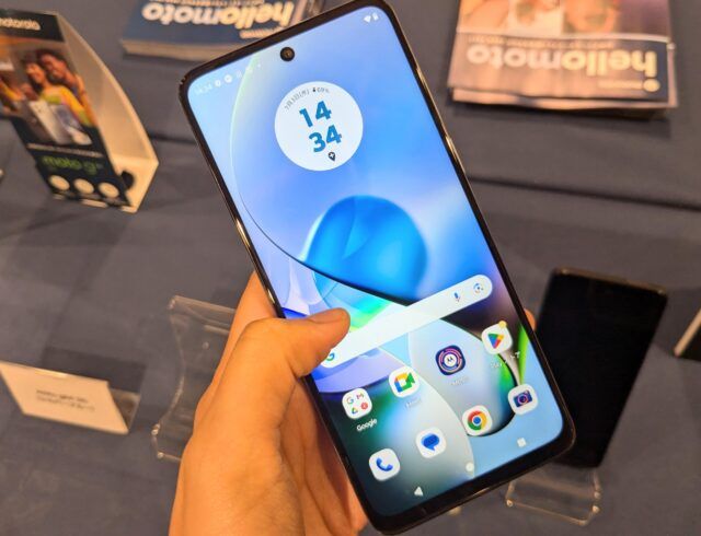 カーブディスプレイ