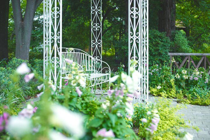 名古屋の都心で花と緑に囲まれる「久屋大通庭園フラリエ」は、カフェやレストランも魅力♪