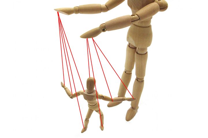 黒幕のイメージ