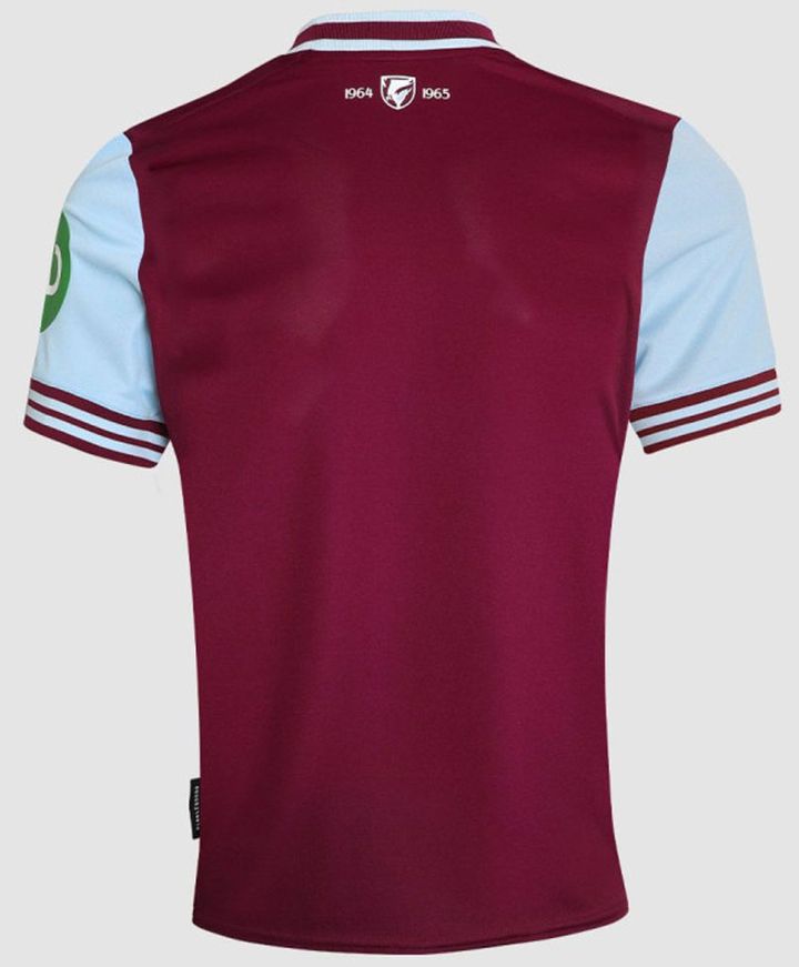 超レトロ！ウェストハムが2024-25新ユニフォームを発表 「欧州初優勝」を祝うクラシックデザイン