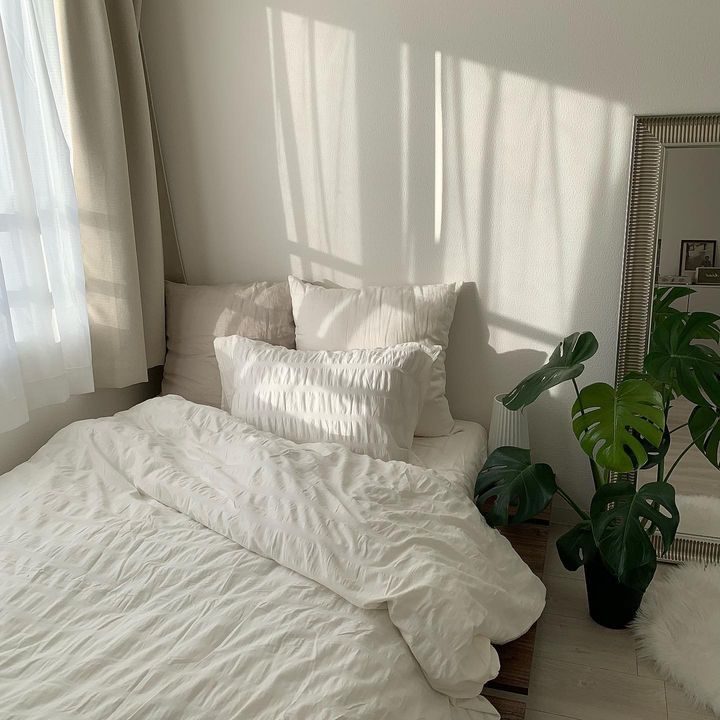 睡眠の質が上がりそう！おしゃれな人たちが持っている機能的な寝具類5選