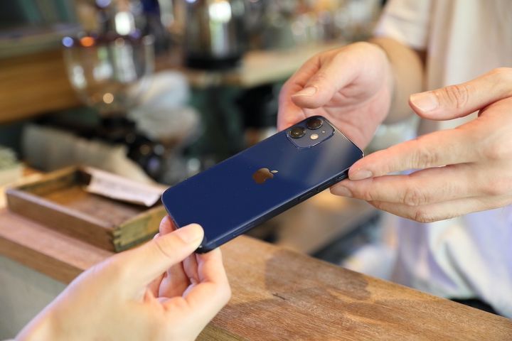 読書に集中したい！という人向けに、スマートフォンの預かりサービスも