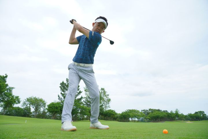 FWはちょいアッパーで打つのが正解！そのためのコツとは？