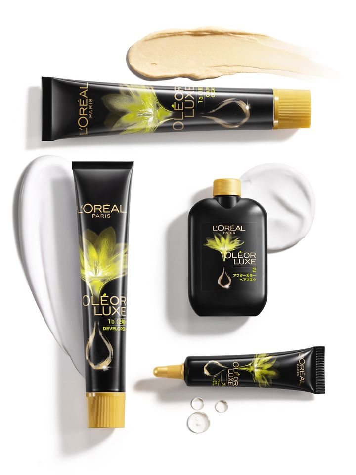 オレオリュクス 全11色 各￥1,980（編集部調べ）／ロレアル パリ ※セット内容／染毛1剤・2剤 各48g、アフターカラーヘアマスク 40g、アフターカラーヘアオイル 12ml、コームブラシ、トレイ、手袋、イヤーキャップ、ケープ
