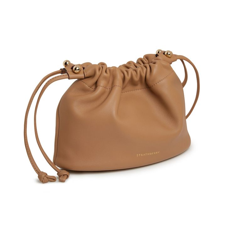 バッグ「シャーロット ドローストリング」￥58,500