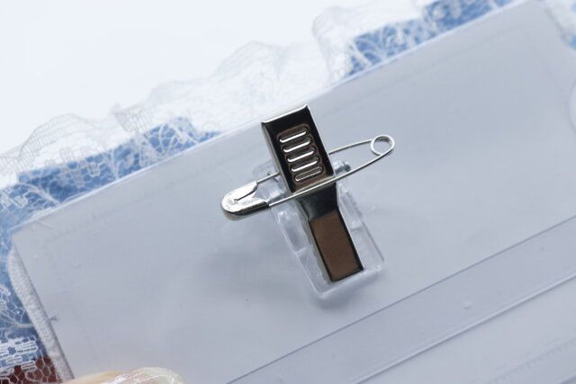 セリア デコレーションネームホルダー フック 安全ピン