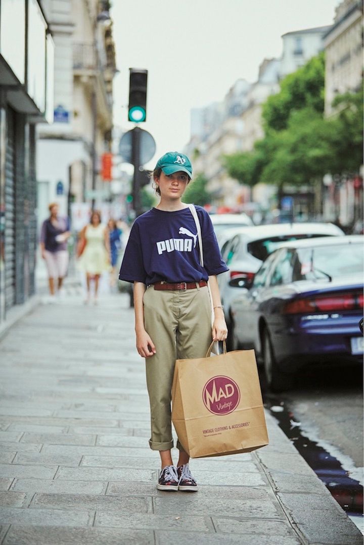 ビッグシルエットのTシャツのバランスの取れたコーデ