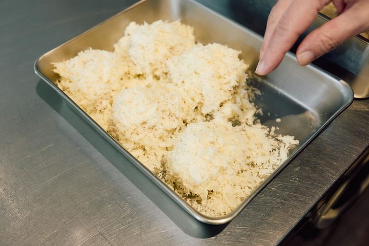 パン粉をつける