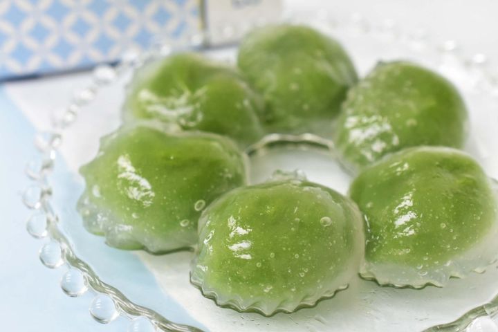 「水まんじゅう抹茶6個入り（簡易箱入り）」1380円