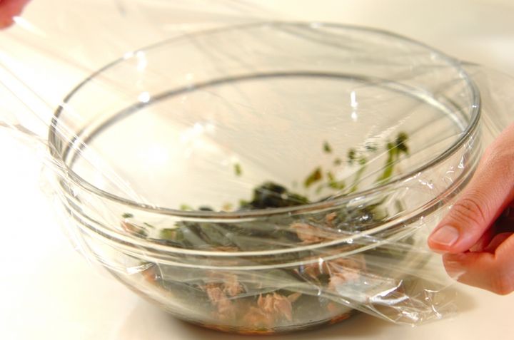 ワカメとツナの混ぜご飯の作り方1