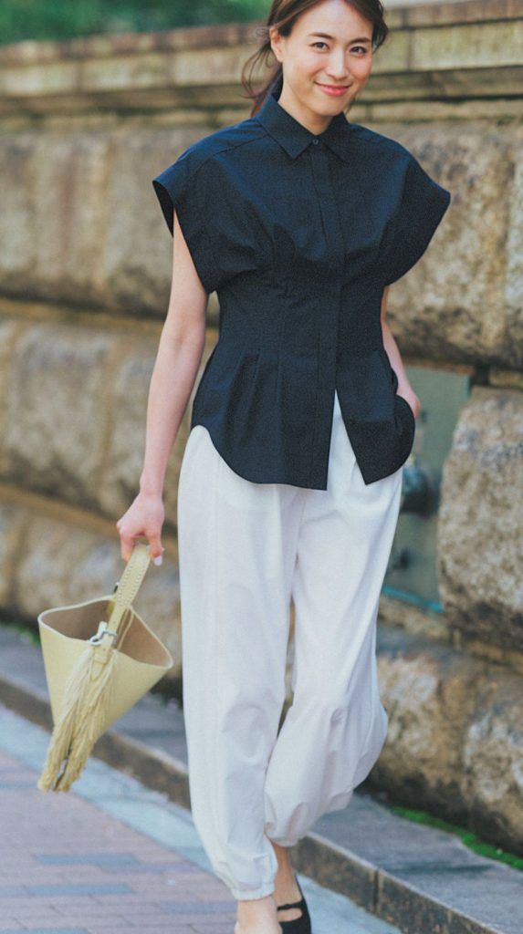 ブラウス パラシュートパンツ