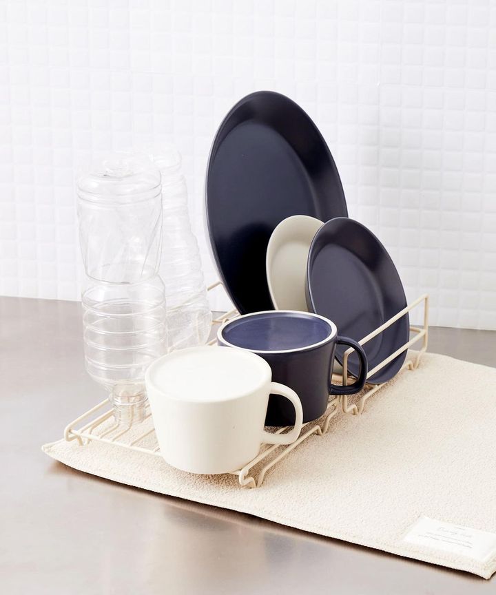 画像1: 出典：3COINS