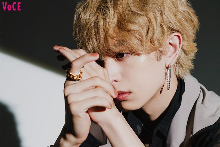 「かれこれ３年くらいライブのときに“けいこちゃん”という女装をやっているけれど（笑）、それとはケタ違いに今回の僕はキレイ」by木村慧人