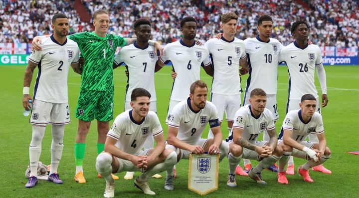 イングランド代表はEUROで3バックに変更せよ！リオ・ファーディナンドが推す3-4-3のスタメンがこちら