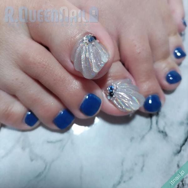 R.QueenNailが投稿したネイルデザイン [photoid:I0115735] via Itnail Design (736507)