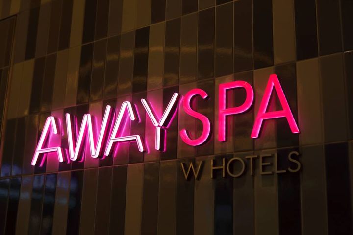 AWAY SPA
