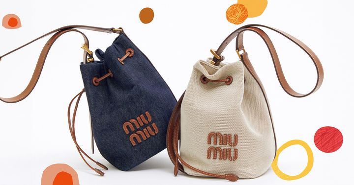 ミュウミュウのキャンバス地のミニバッグ