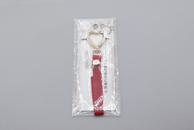 セリア カチューシャストラップ パッケージ