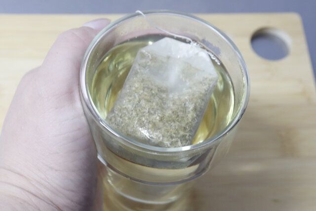 ダイソー スタッキングダブルウォール（315ml） 熱湯 使用例