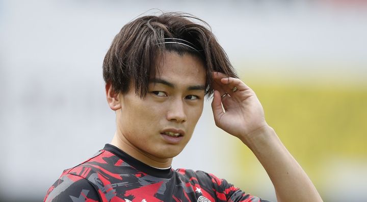 髪色を変えた上田綺世、新監督のフェイエで強引にゴール奪取！システムは3-4-3