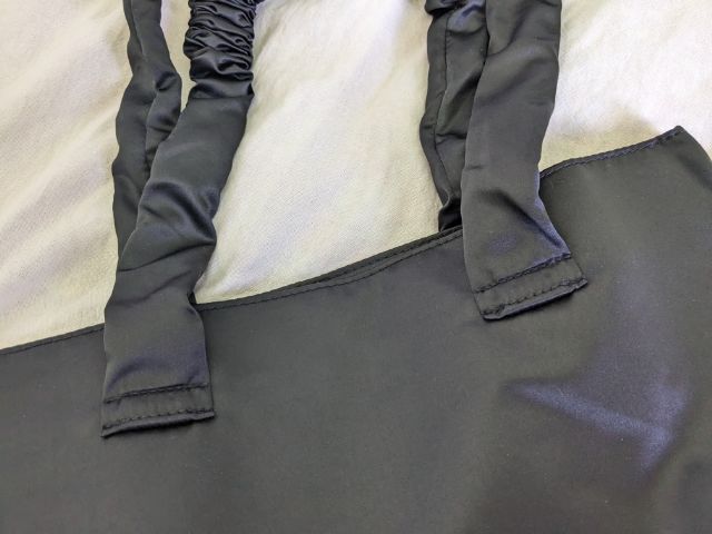 フリルリボントートバッグリボンなし