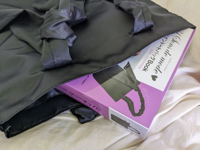 フリルリボントートバッグ収納