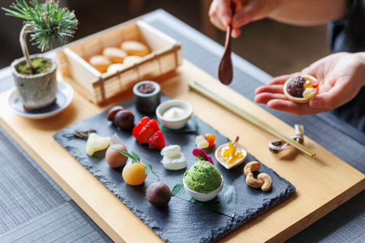 河原町の隠れ家カフェ「三代目太三郎 京都本店」で、和のアフタヌーンティーやかき氷を♪