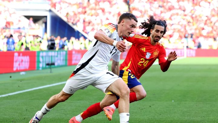 EUROでハンド騒動のスペイン代表ククレジャ 「少し怪しかったのは理解できる」「クロースも退場だったかも」