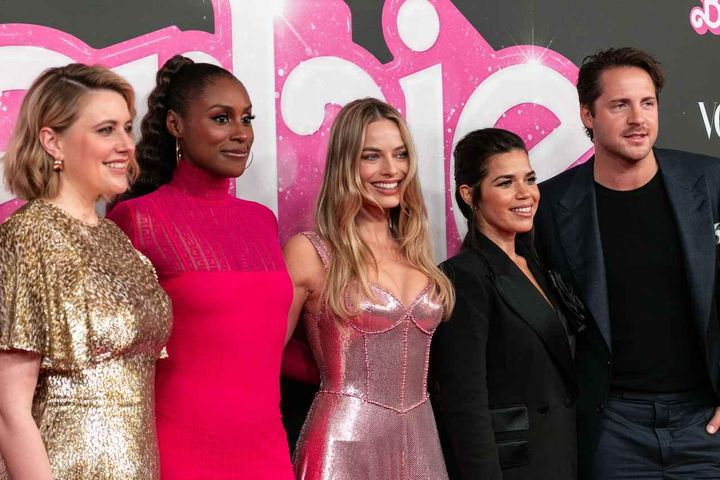 画像2: マーゴット・ロビーが第1子を妊娠か