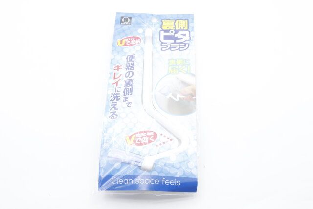 セリア 裏側ピタブラシ パッケージ