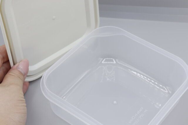 ダイソー 保存容器 四角