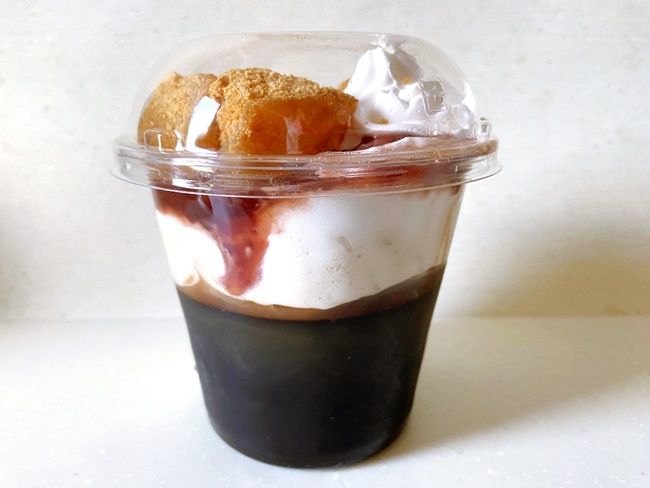 わらび餅の和風コーヒーパフェ