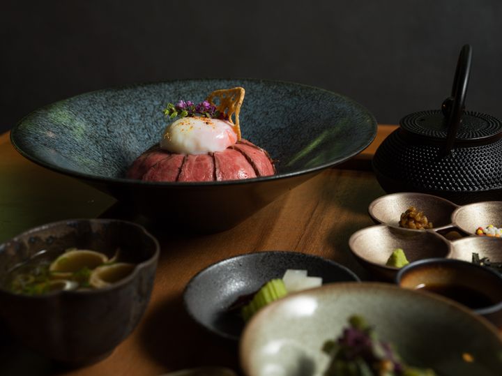 A5黒⽑和⽜まぶし御膳 ¥3,480