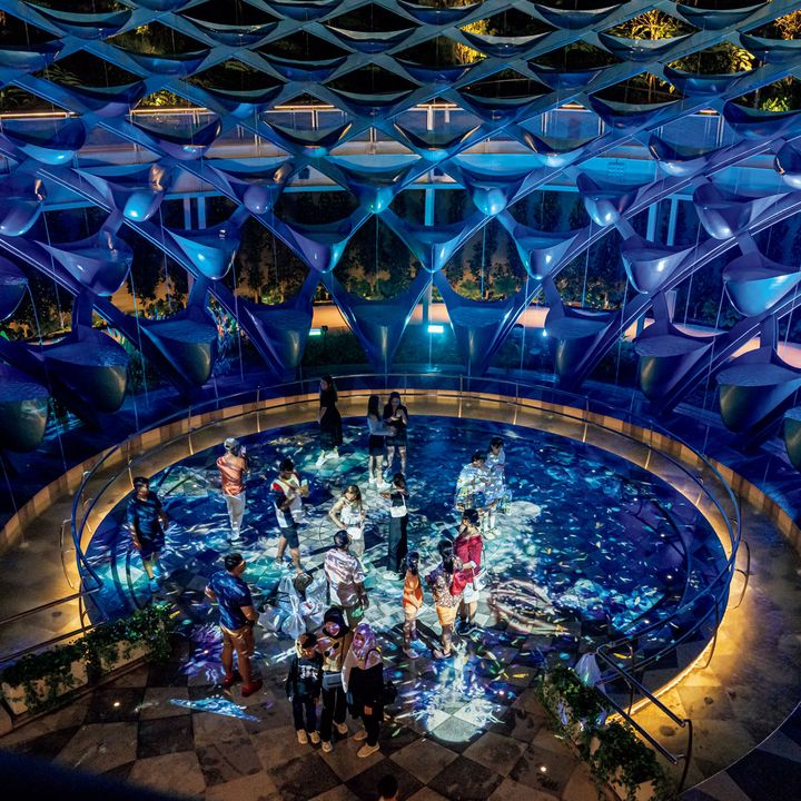 〈Symphony Streams〉