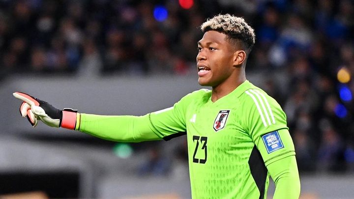 鈴木彩艶、パリ五輪メンバー外の“裏側”をシントトロイデンCEOが明かす！「最終的にはJFAの判断で…」