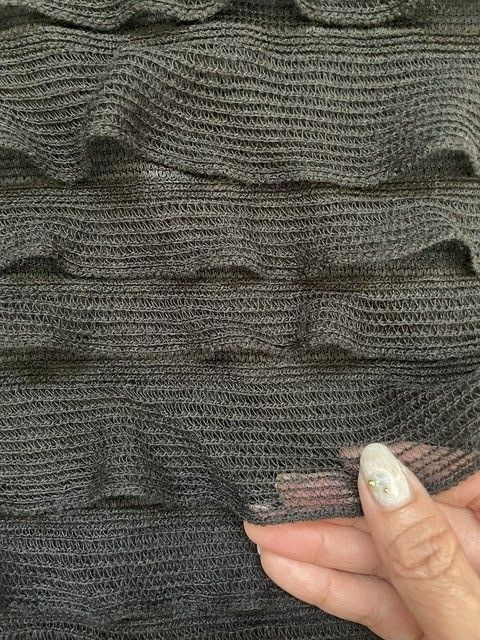 GRLフリルティアードタイトスカートの生地感