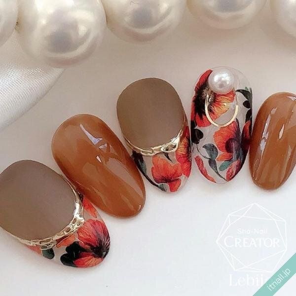 Le bijouが投稿したネイルデザイン [photoid:I0129221] via Itnail Design (736654)