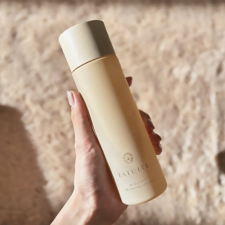FATUITE ブライテスト リリーシングローションa