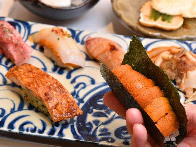 乃木坂『鮨 海心』の「うにの手巻き」