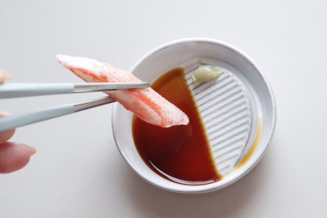 ダイソー 粉引刺身醤油大皿 醤油を切りやすい