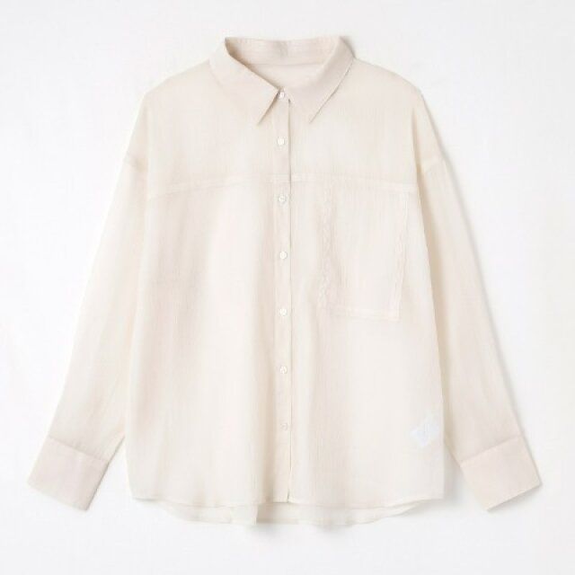 しまむらのシアーシャツ