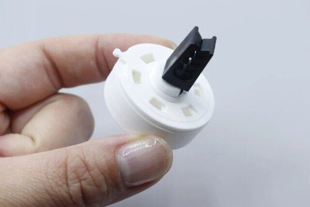 ダイソー 扇風機用芳香剤（ホワイトムスク） クリップ