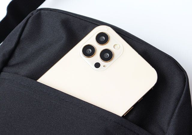 日本男子バレーショルダーバッグ 背面ポケット