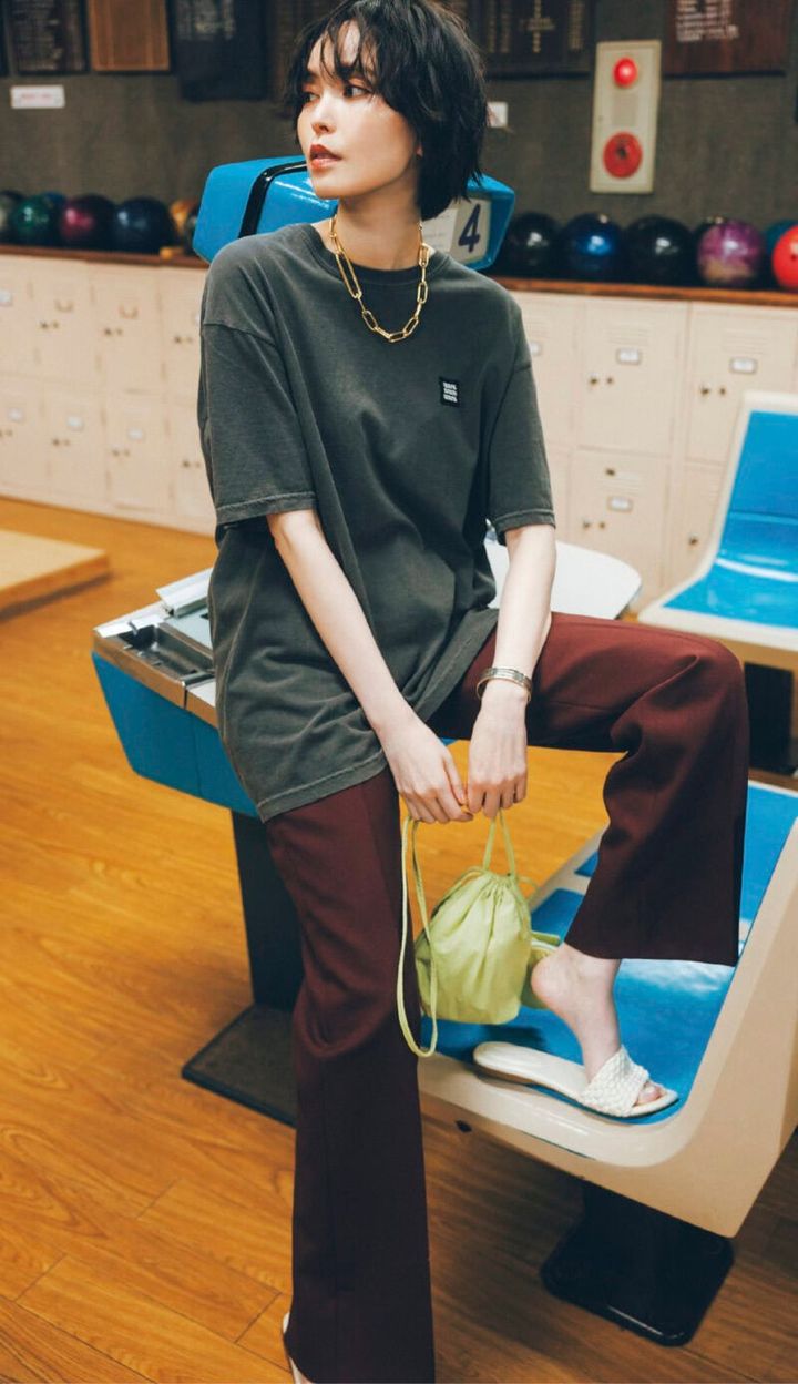 【ロゴT】モデル＝比留川 游