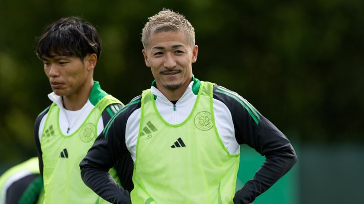 イメチェンの前田大然、さらに髪が伸びて印象が変わる