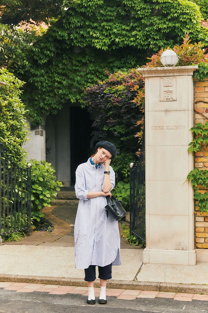 2024夏の“シャツワンピース”コーデ18選。一枚でも重ねても、スカート風にアレンジもできて着まわし力抜群！