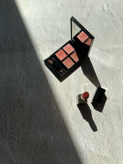 Tシャツにあわせるコスメ