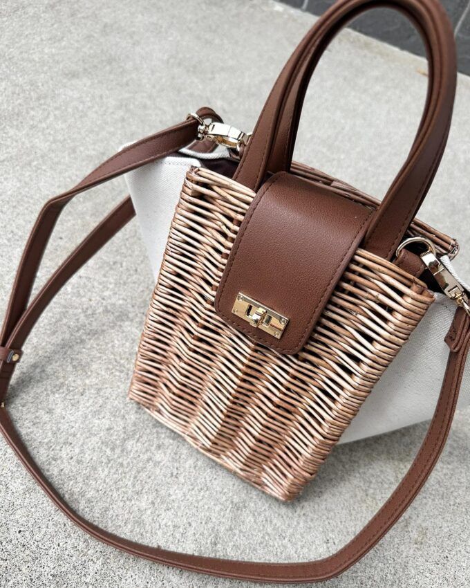 しまむら「ヤナギサイド2WAYバッグ」