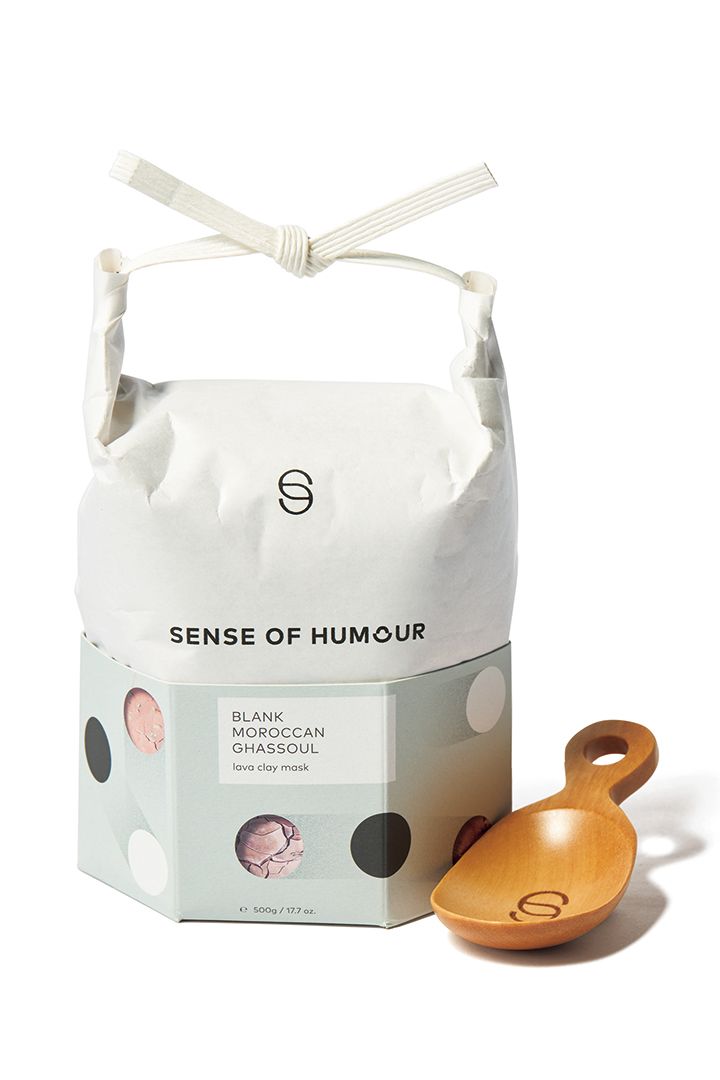 髪の広がりをどうにかしたい…プロのヘアメイク直伝の頭皮ケア