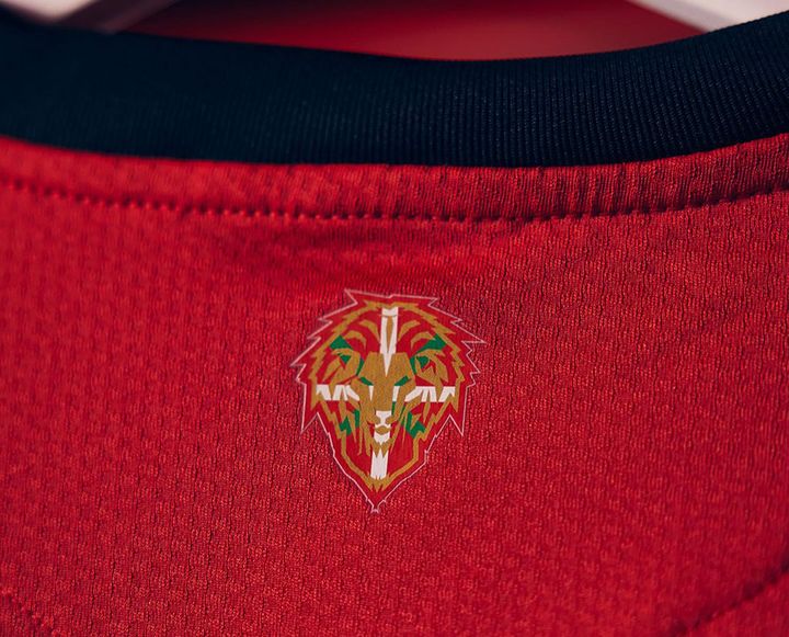 アスレティック・ビルバオ、2024-25ホームユニフォーム発表！100年以上前の「宮殿」を落とし込む